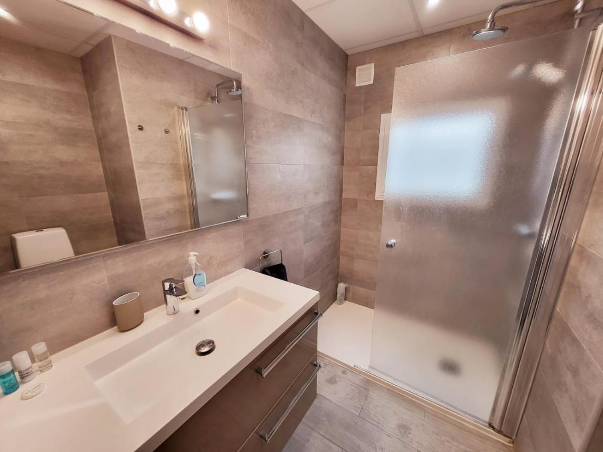 Stylish 3 Bedroom Penthouse In Marbella Centre With Large Pool Close To The Beach エクステリア 写真